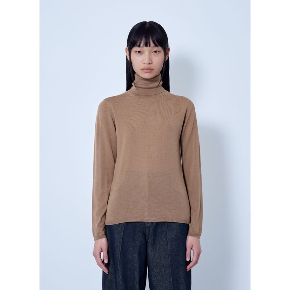 Max Mara Women Turtleneck Sweater